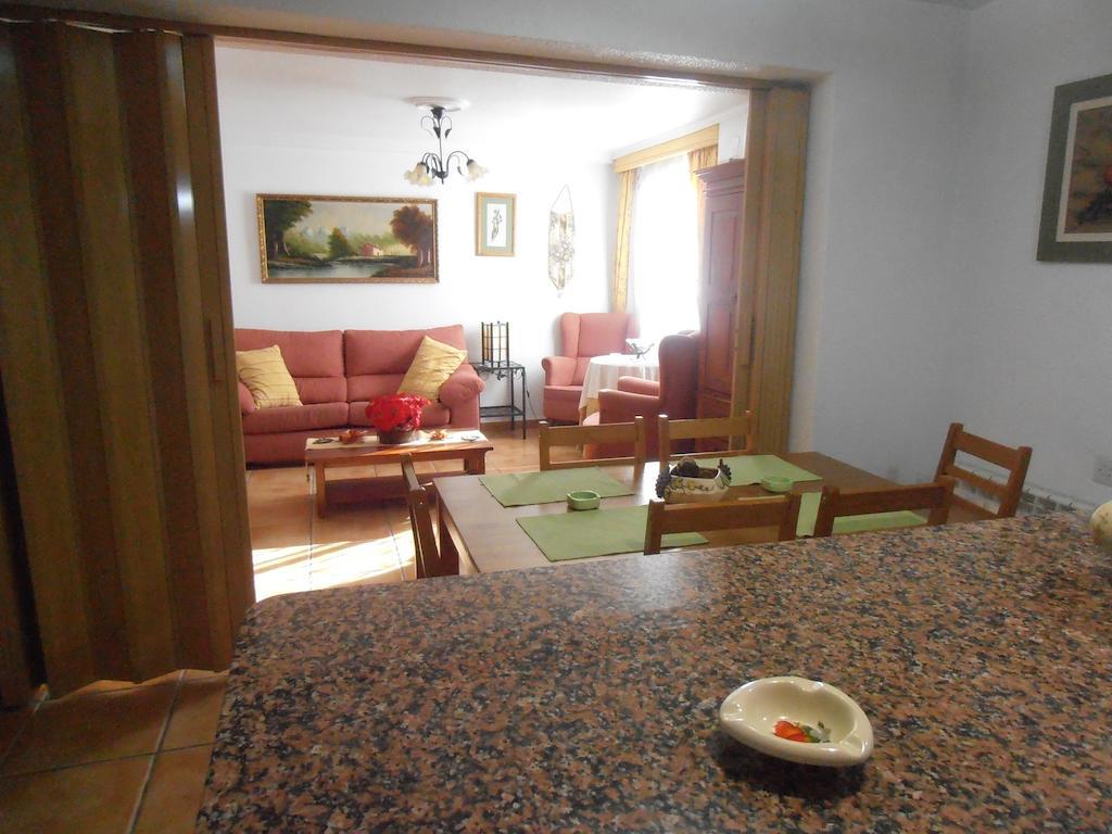 Alojamiento Rural Torre Hueca Hotel Pinos Puente Szoba fotó