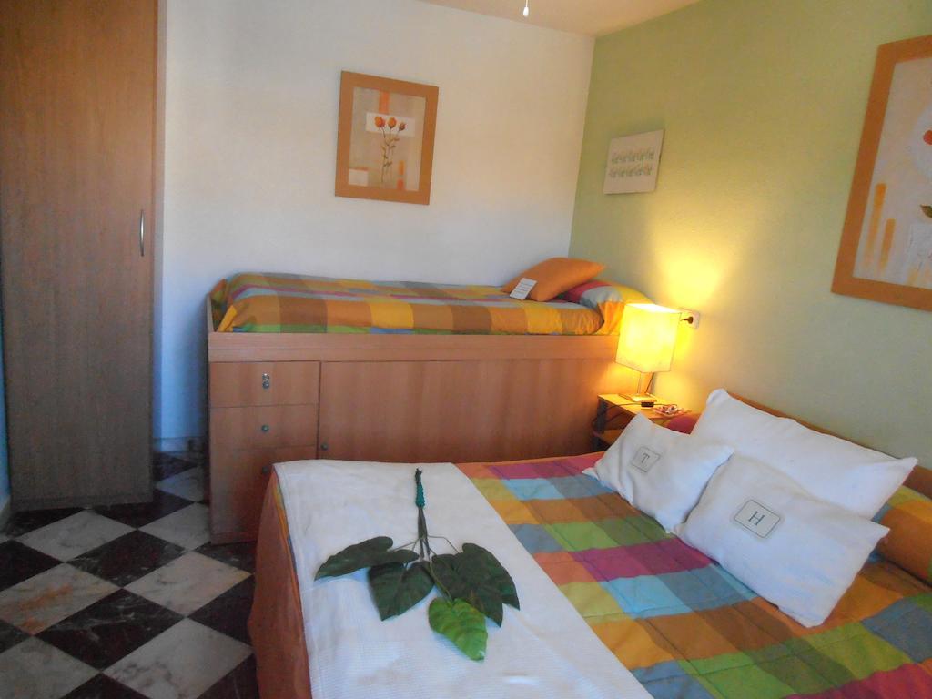 Alojamiento Rural Torre Hueca Hotel Pinos Puente Szoba fotó