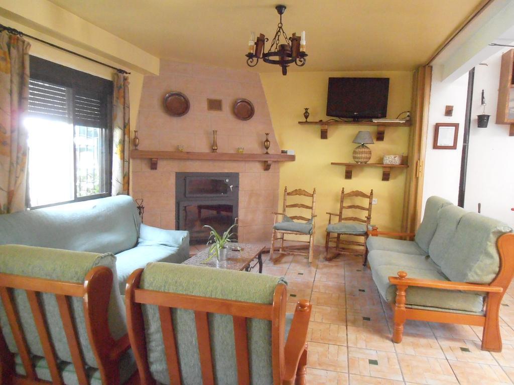 Alojamiento Rural Torre Hueca Hotel Pinos Puente Szoba fotó